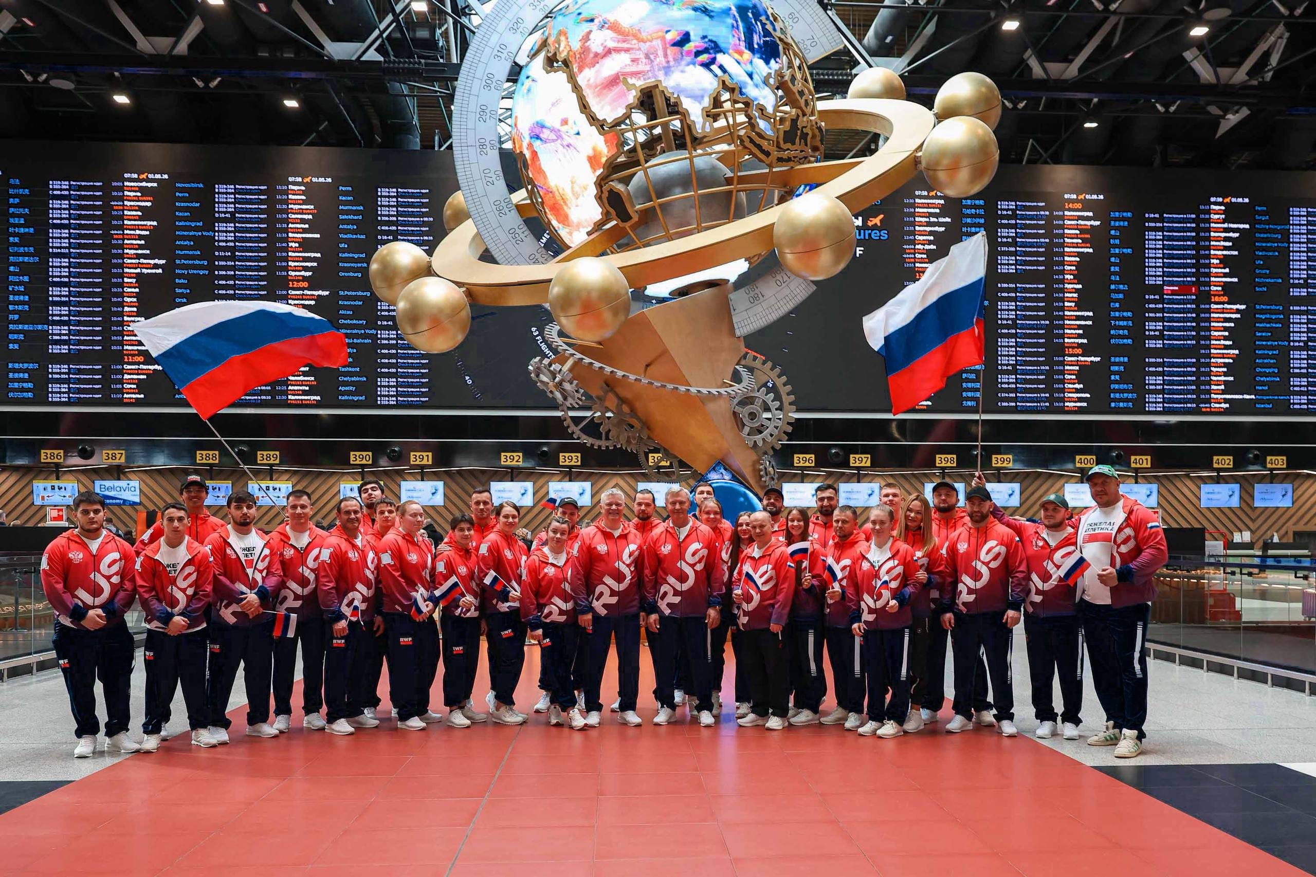  Сборная юниоров в новой форме с национальной символикой!