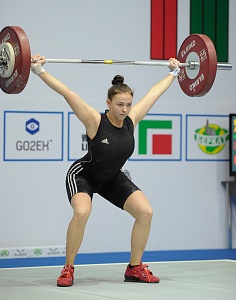 Женщины 71