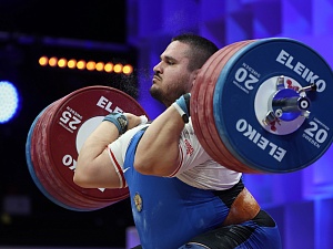 Мужчины 109+