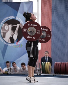 76, 81 кг женщины
