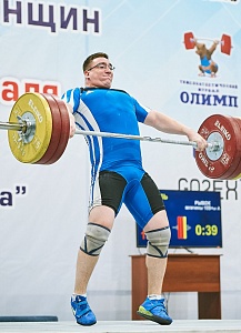Мужчины 109+