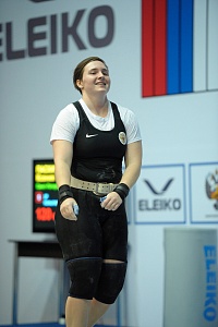 Женщины 87
