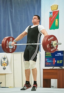 Мужчины 109+