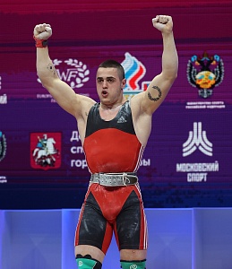 Мужчины 81