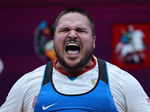 Мужчины 109+