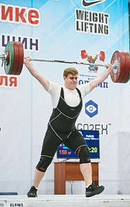Мужчины 109+