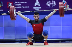 Мужчины 61