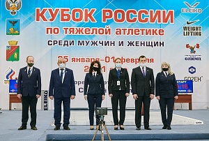 Мужчины 102