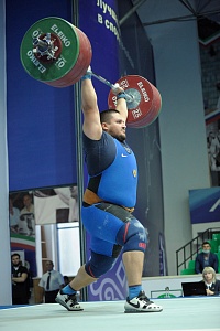Мужчины 109+
