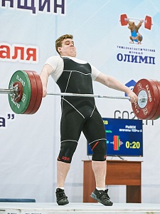 Мужчины 109+