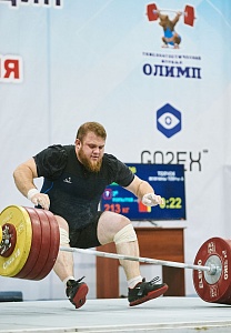 Мужчины 109+