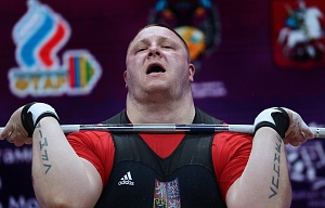 Мужчины 109+