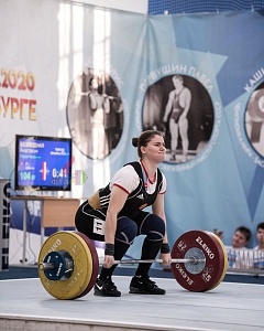 76, 81 кг женщины