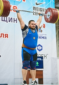Мужчины 109+