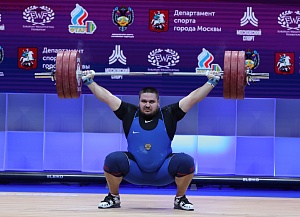 Мужчины 109+