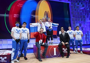 Женщины 87