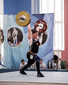 76, 81 кг женщины
