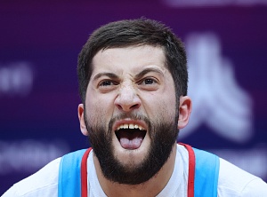Мужчины 61