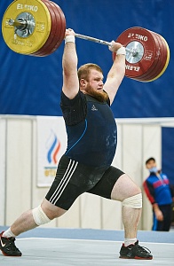 Мужчины 109+