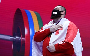 Мужчины 109+