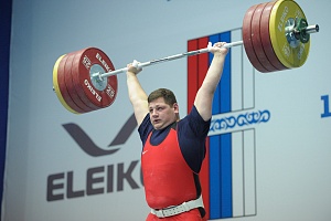 Мужчины 109+