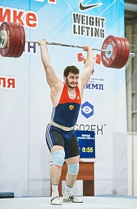 Мужчины 109+