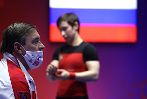 Женщины 49