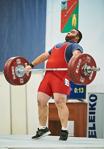 Мужчины 109+