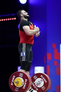 Мужчины 102