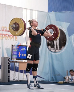 76, 81 кг женщины