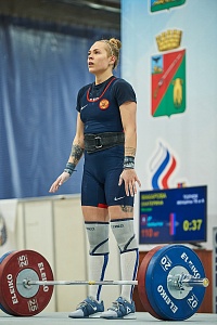 Женщины 76
