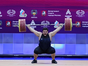 Мужчины 109+