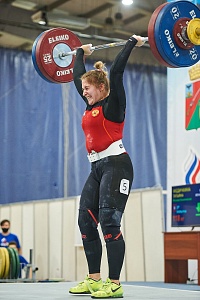 Женщины 81