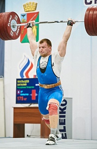 Мужчины 109
