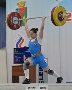 Женщины 59
