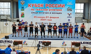 Мужчины 109+