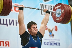 Мужчины 109+