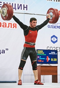 Мужчины 89Б