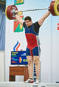 Мужчины 109+