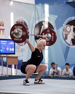 76, 81 кг женщины