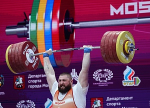 Мужчины 109+