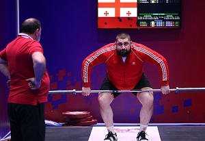 Мужчины 109+