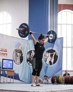 76, 81 кг женщины