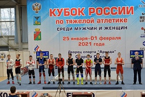 Мужчины 61