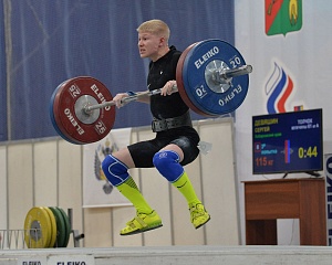Мужчины 61