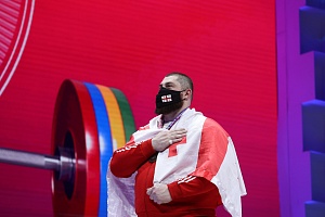 Мужчины 109+